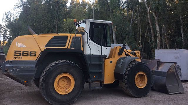 5. Φορτωτής LIEBHERR – L566 Χωρητικότητα γουβά= 4.50m3